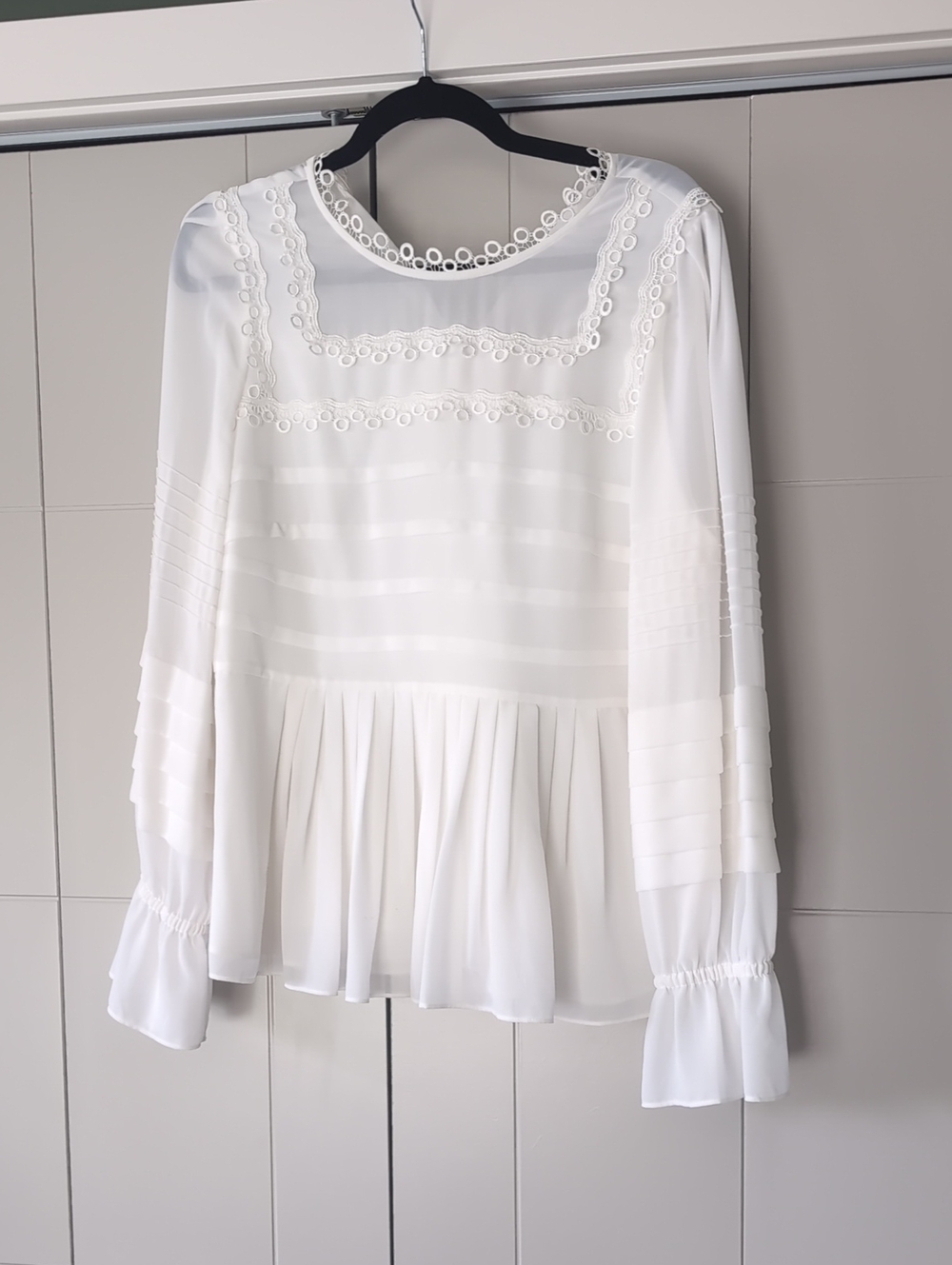 Ted Baker White Lace-Trim Chiffon Blouse